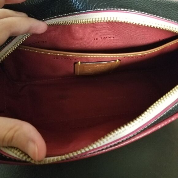 Coach Crossbody  - Picture 6 of 7